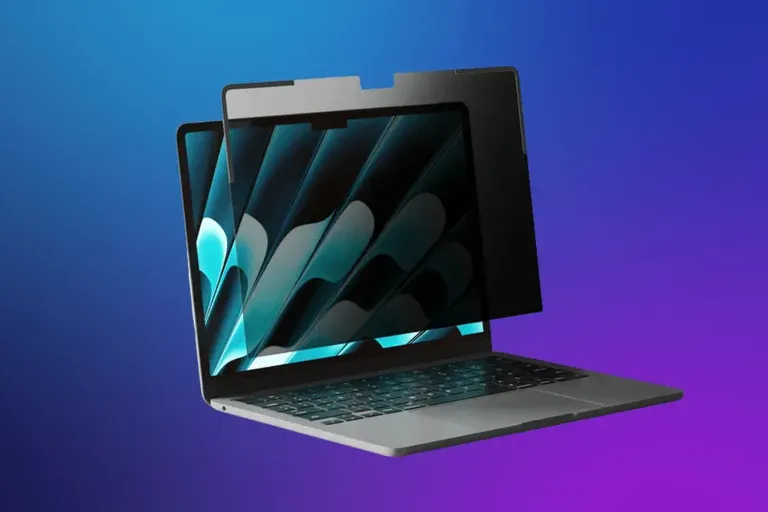 Best Laptop Screen Protectors for Digital Nomads