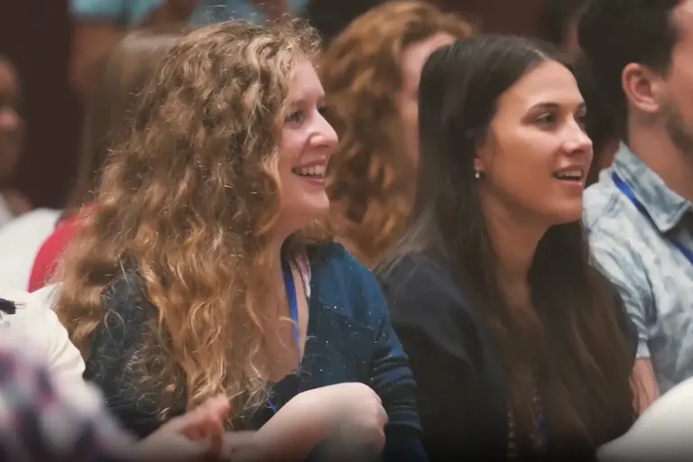 I went to tens of digital nomad events and conferences. This is what I learned