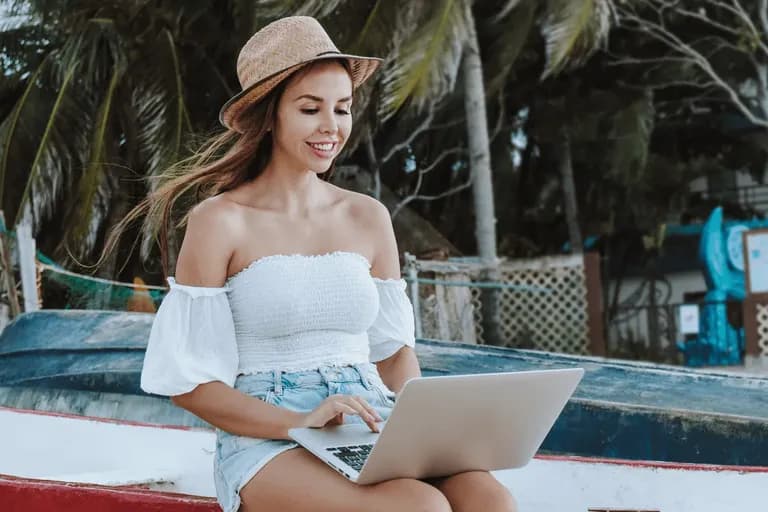 Digital Nomad Trends: New Visas, Emerging Hubs & Community Evolution