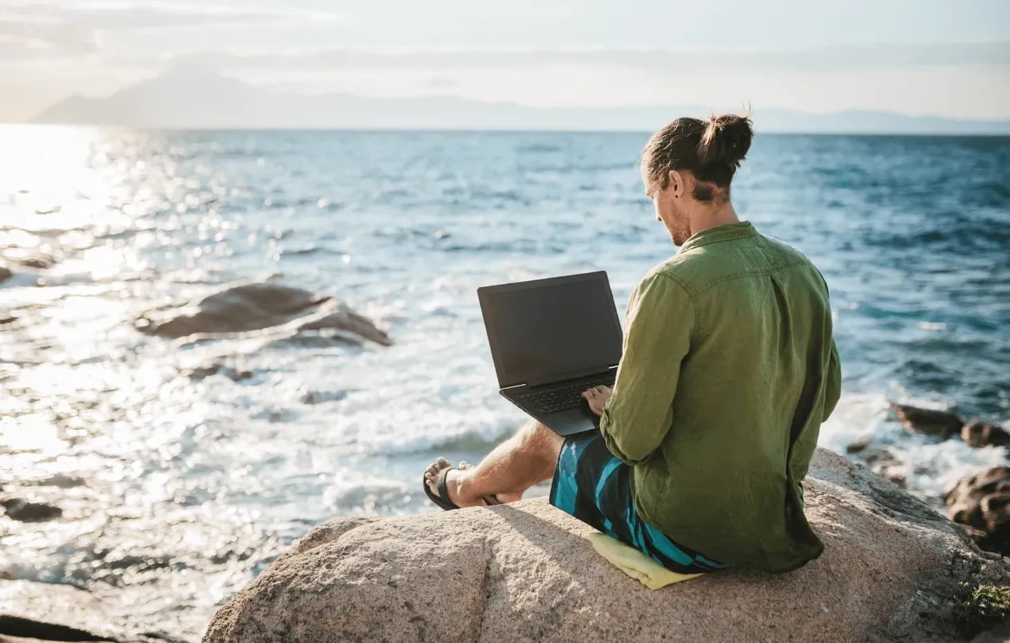 What is the Cost of Living a Nomadic Lifestyle?