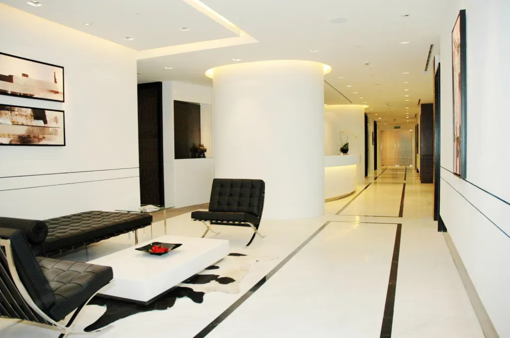 CEO SUITE - Bank of Shanghai