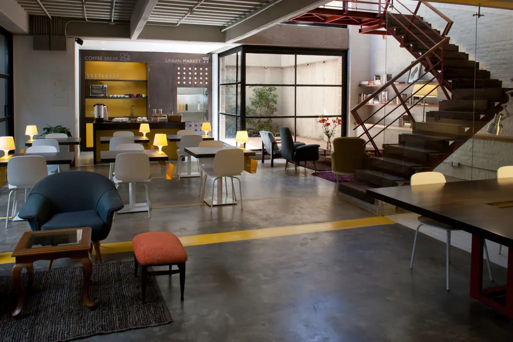 Urban Station Casa Arsenal