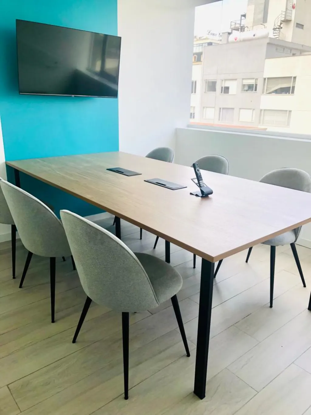 COWORKERS - Coworking Space