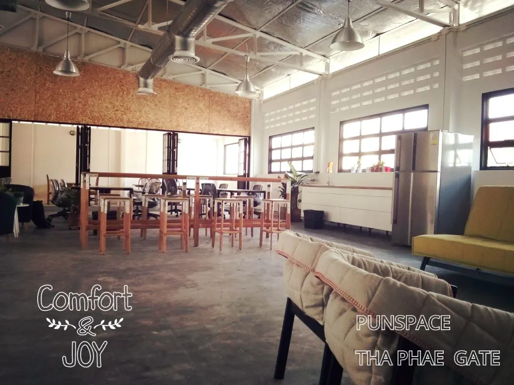 Punspace Tha Phae Gate