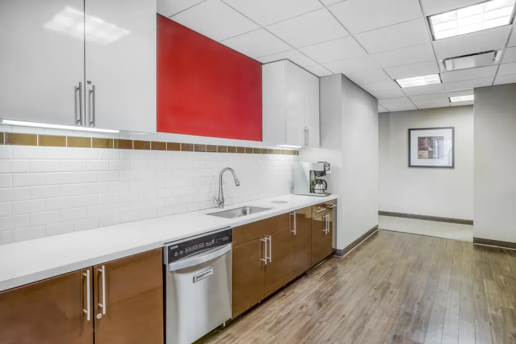 Regus - Iowa, Des Moines - Hub Tower